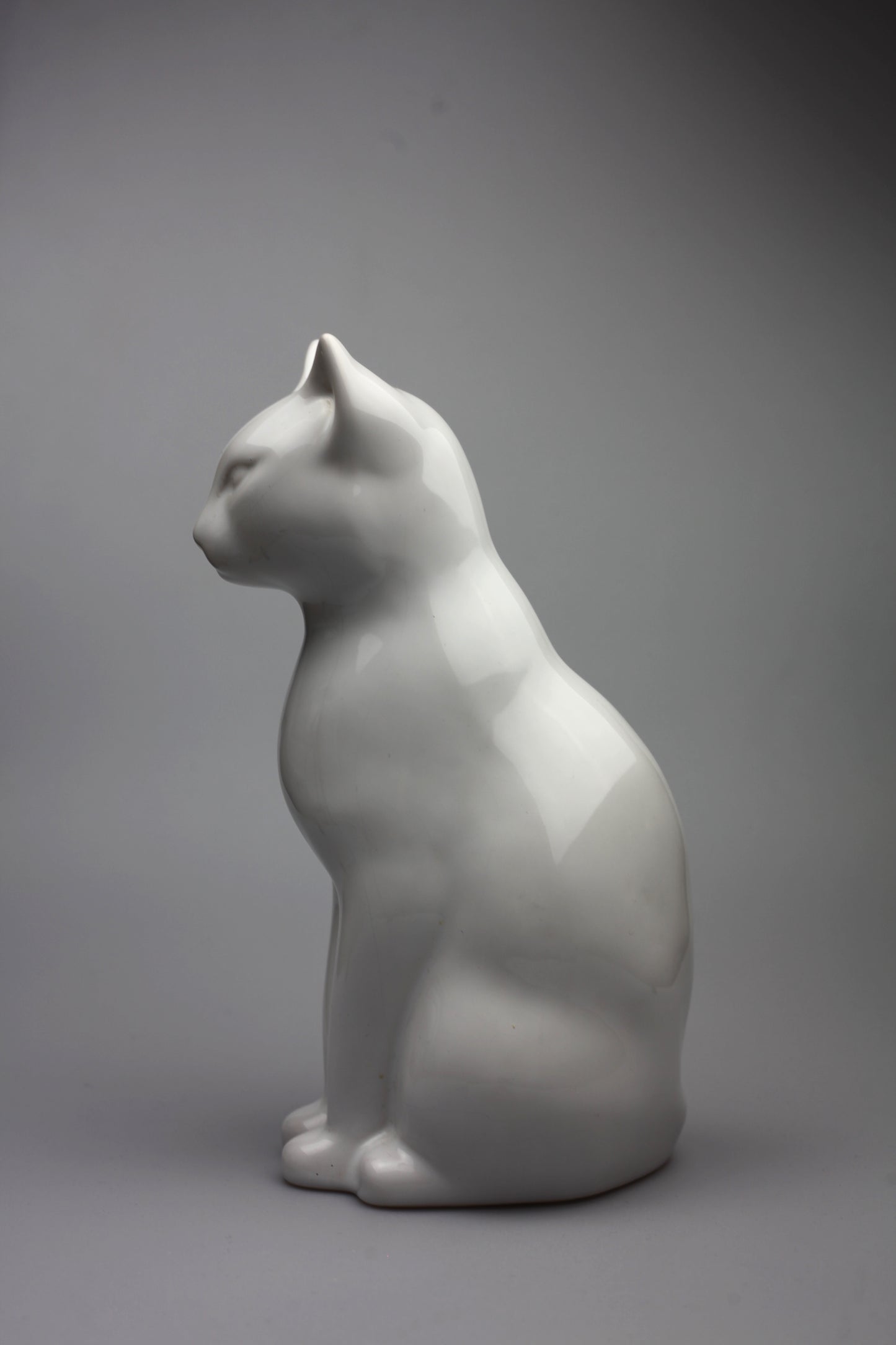 Ceramic cat