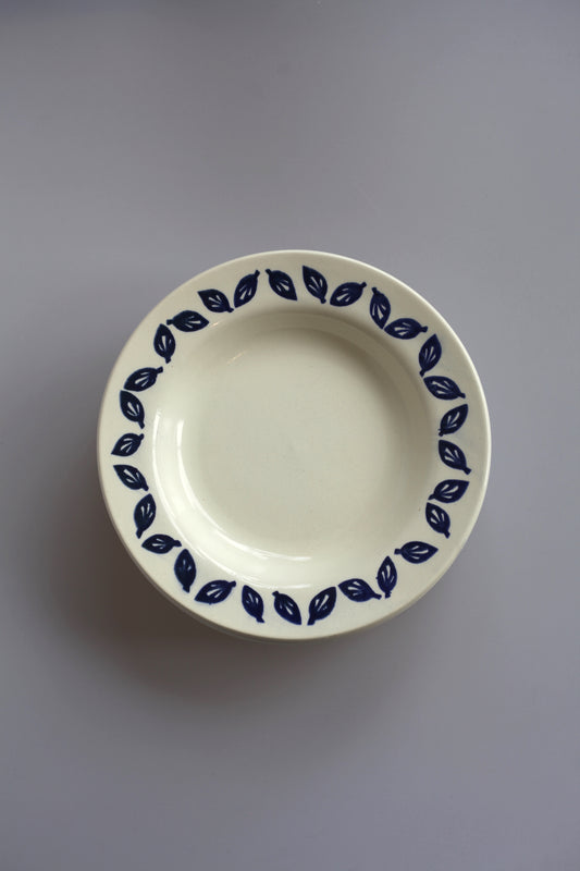 Borden met blauw detail