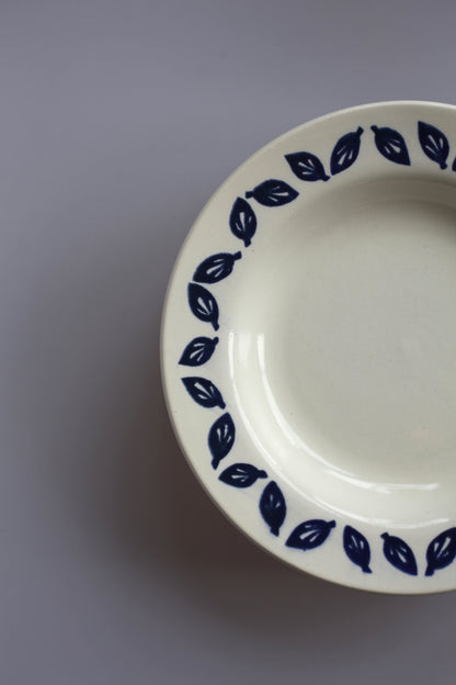 Borden met blauw detail